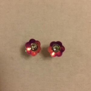 NWOT Girls/women flower post earrings